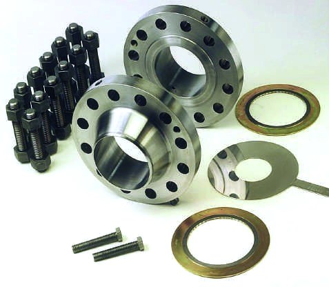 Orifice plate assembly with flanges, bolts and gaskets
